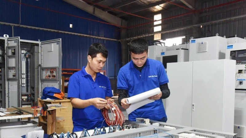 Vietnam builds momentum with sweeping business reforms