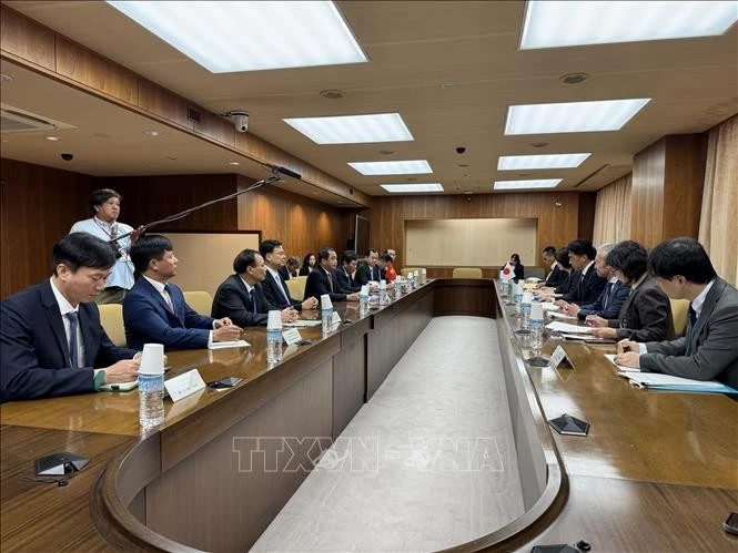 Vietnam, Japan beef up agricultural cooperation, sign 10 MoU