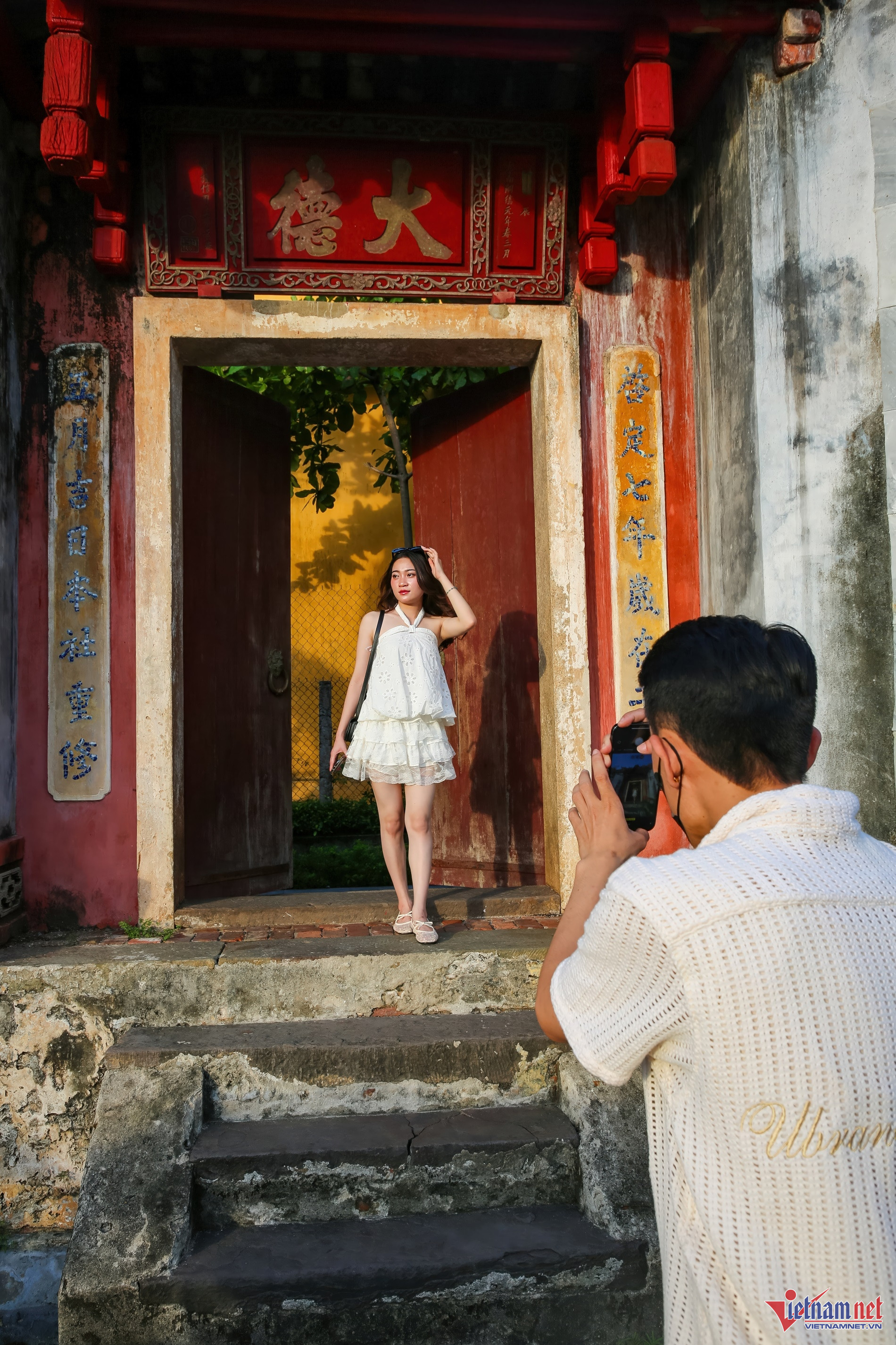 vietnam pagoda10.jpg