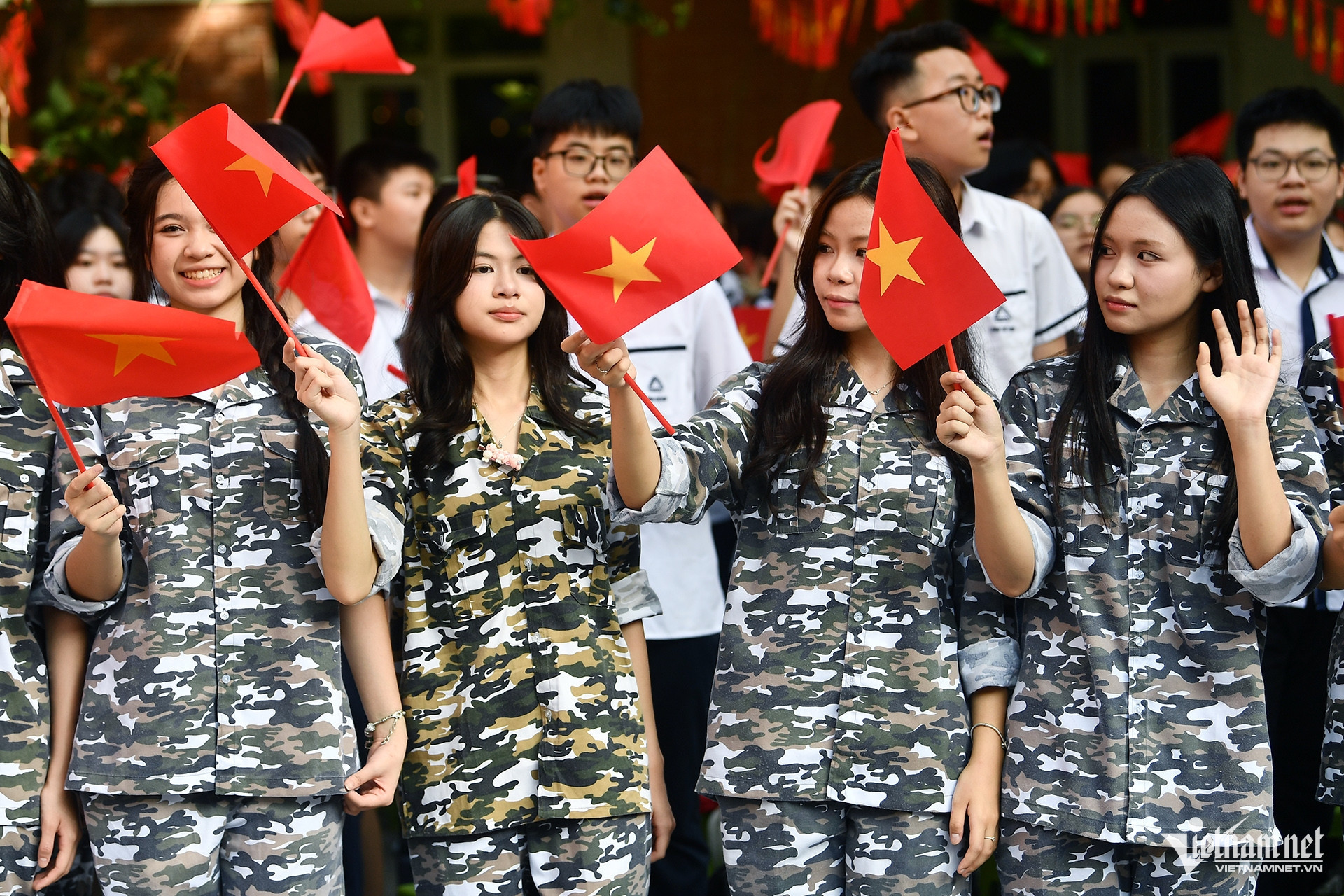 vietnam students14.jpg