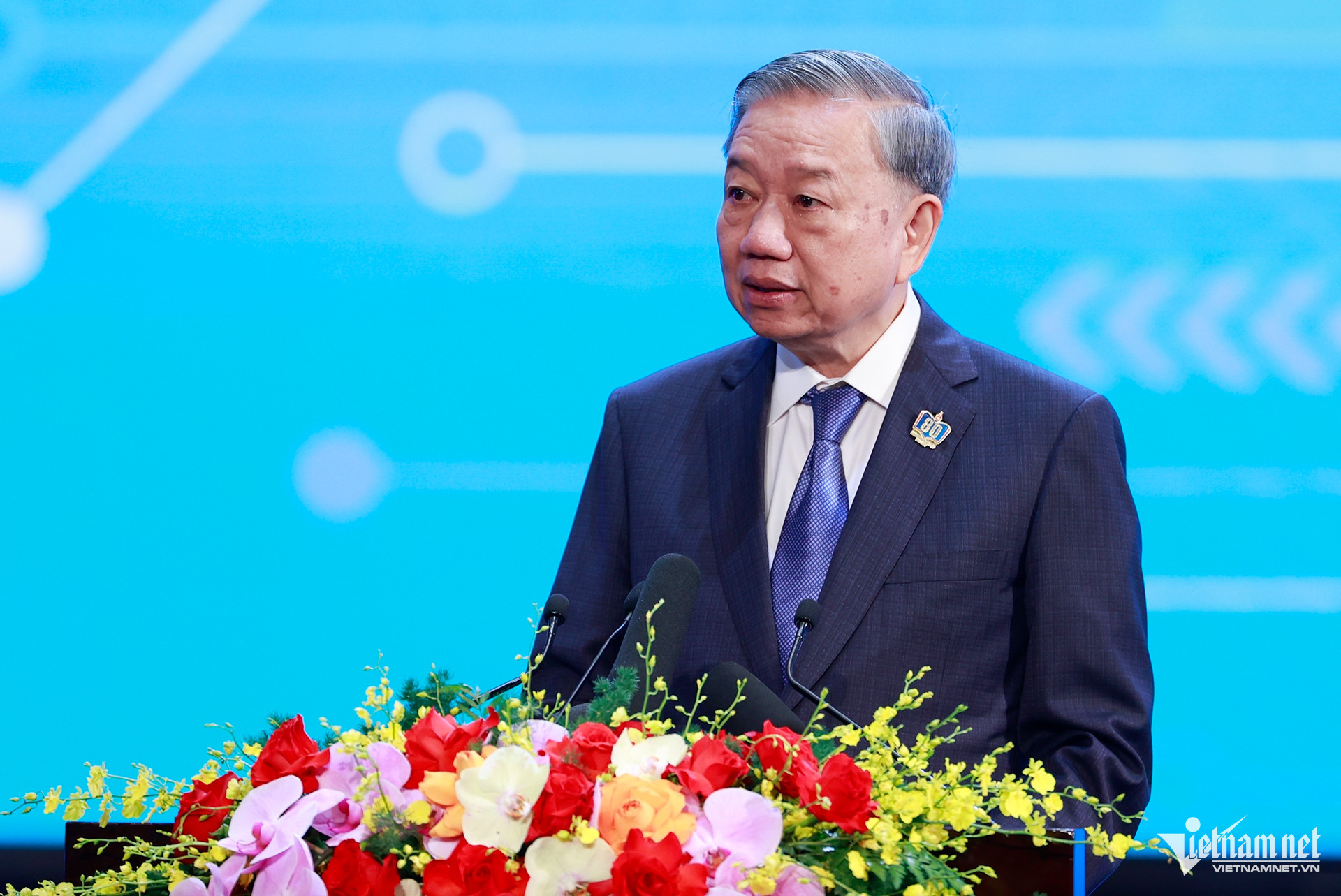 vietnam students3.jpg