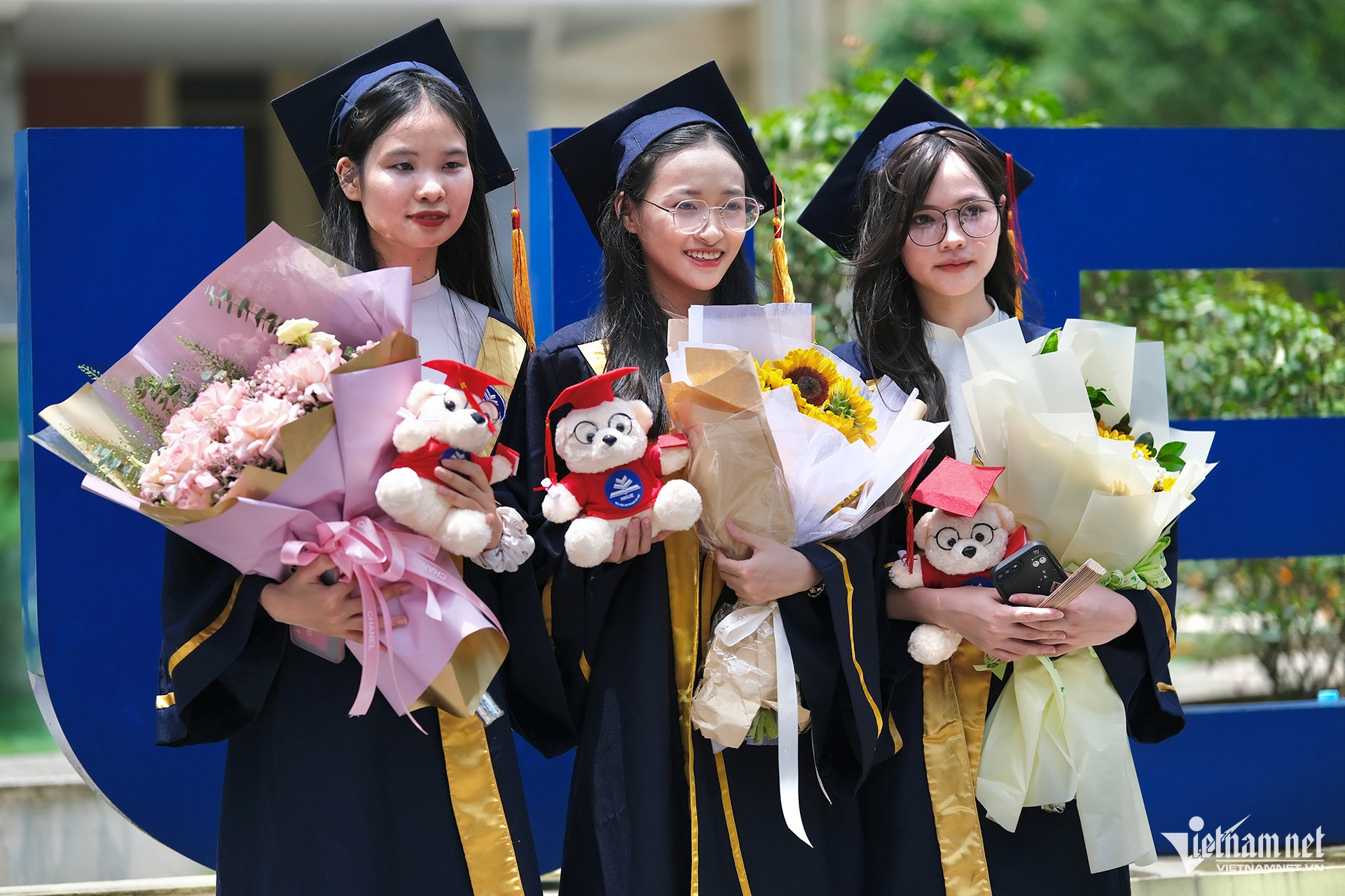 vietnamese students1.jpg