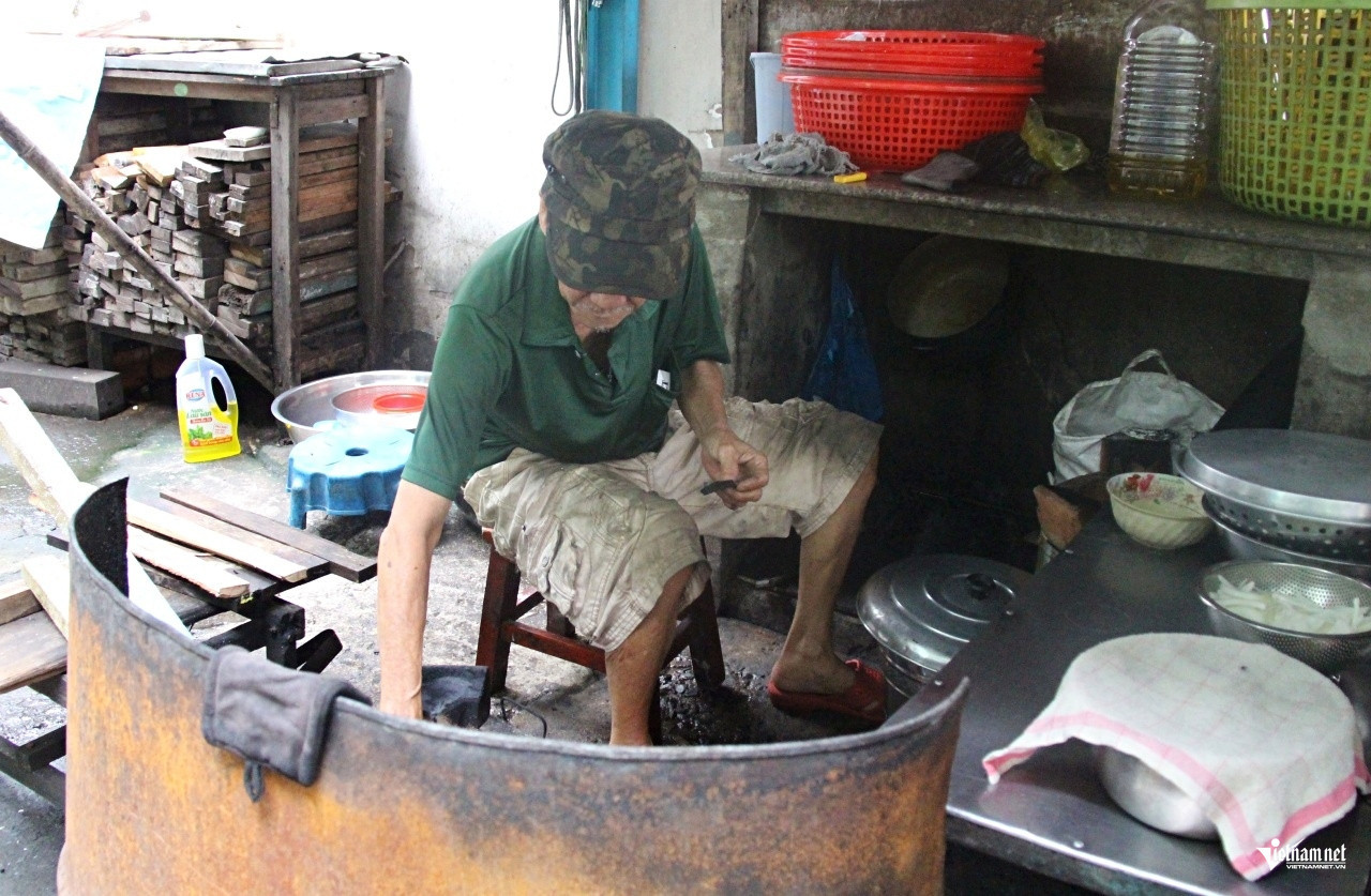 sai gon banh xeo1.jpg