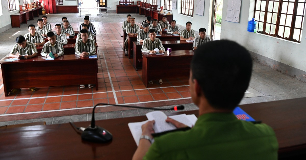 Police ministry suggests ankle monitors for young first-time offenders