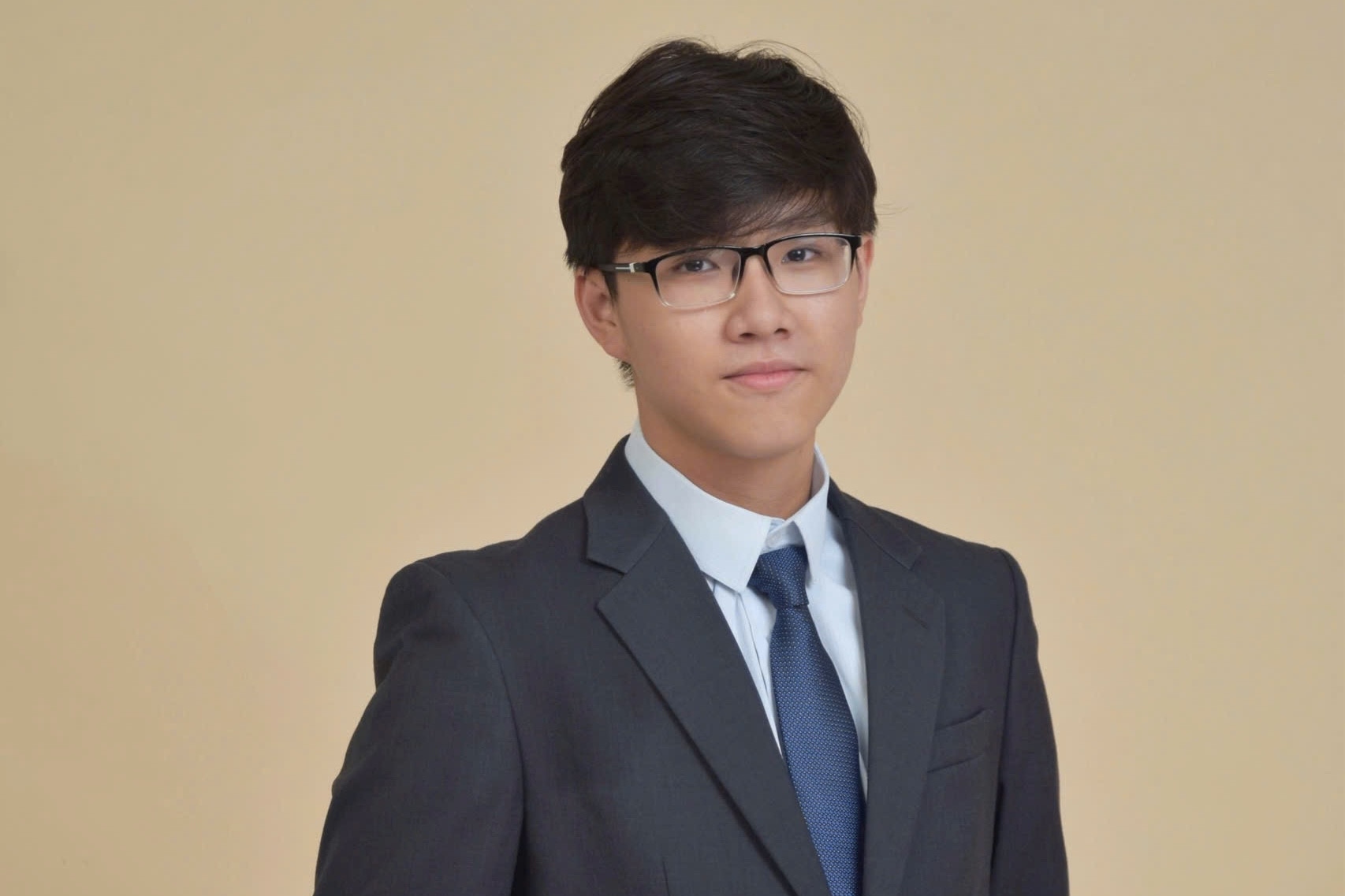 Student wins multiple national awards, proficient in three foreign languages