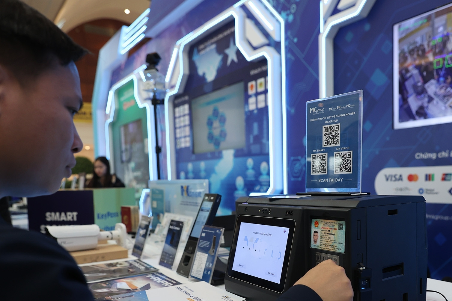 Digital transformation, AI: prerequisites for risk management, governance