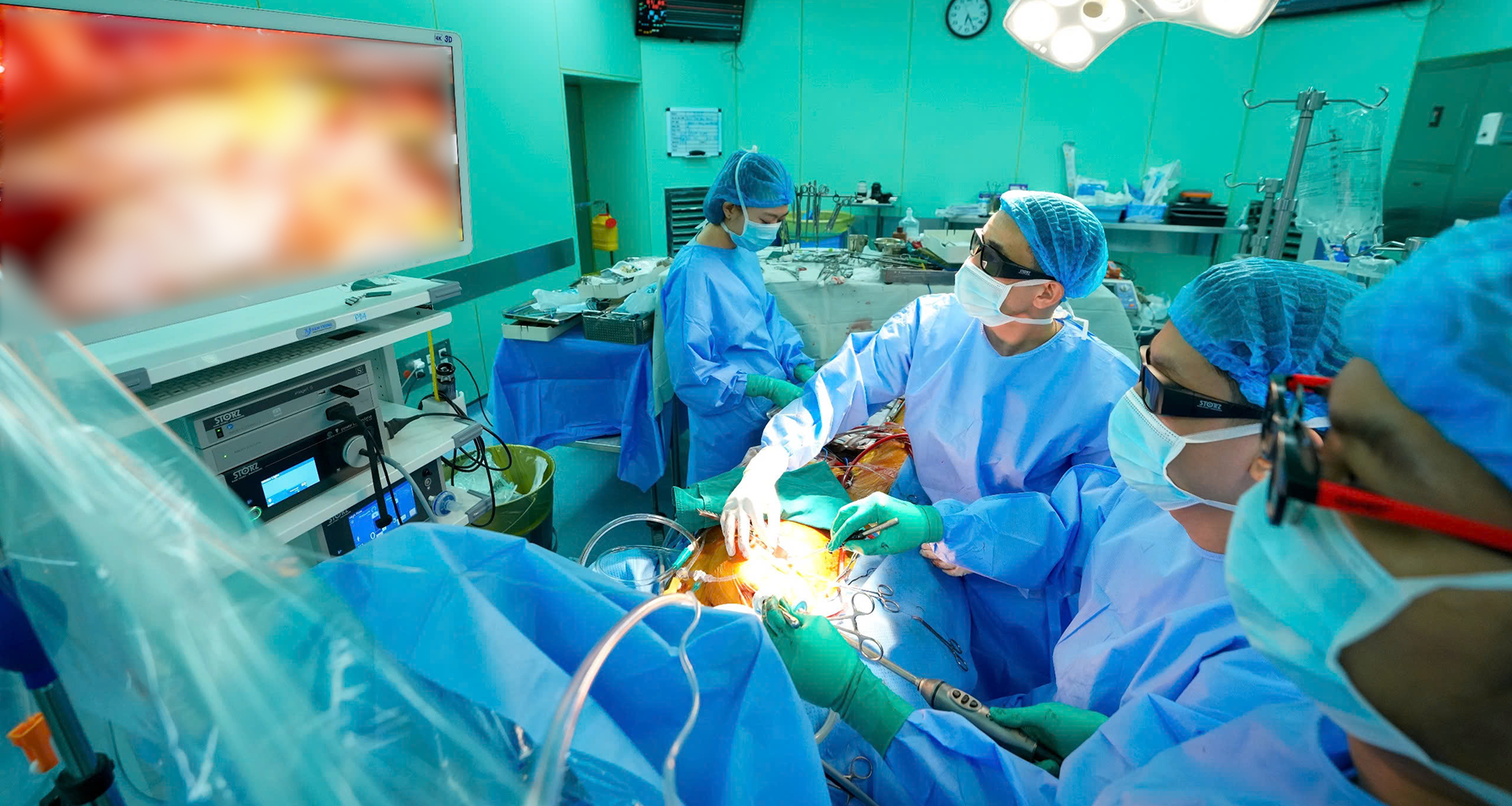 Vietnam performs first-ever 3D endoscopic heart surgery