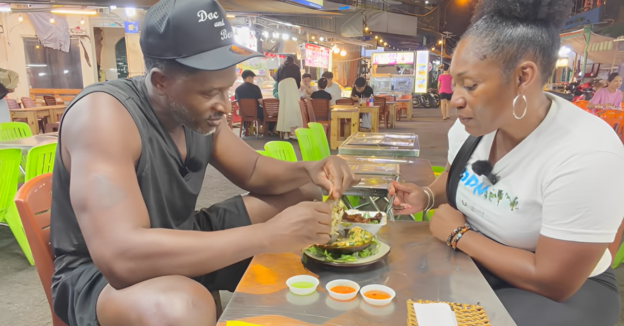 American couple overcome fears to enjoy ‘16-leg, 4-eye’ delicacy in Saigon