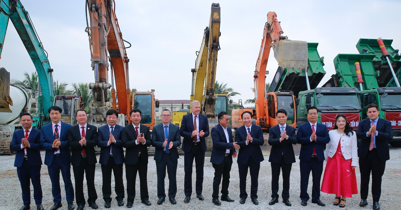 Hai Phong begins construction of three new IPs worth over $750 million