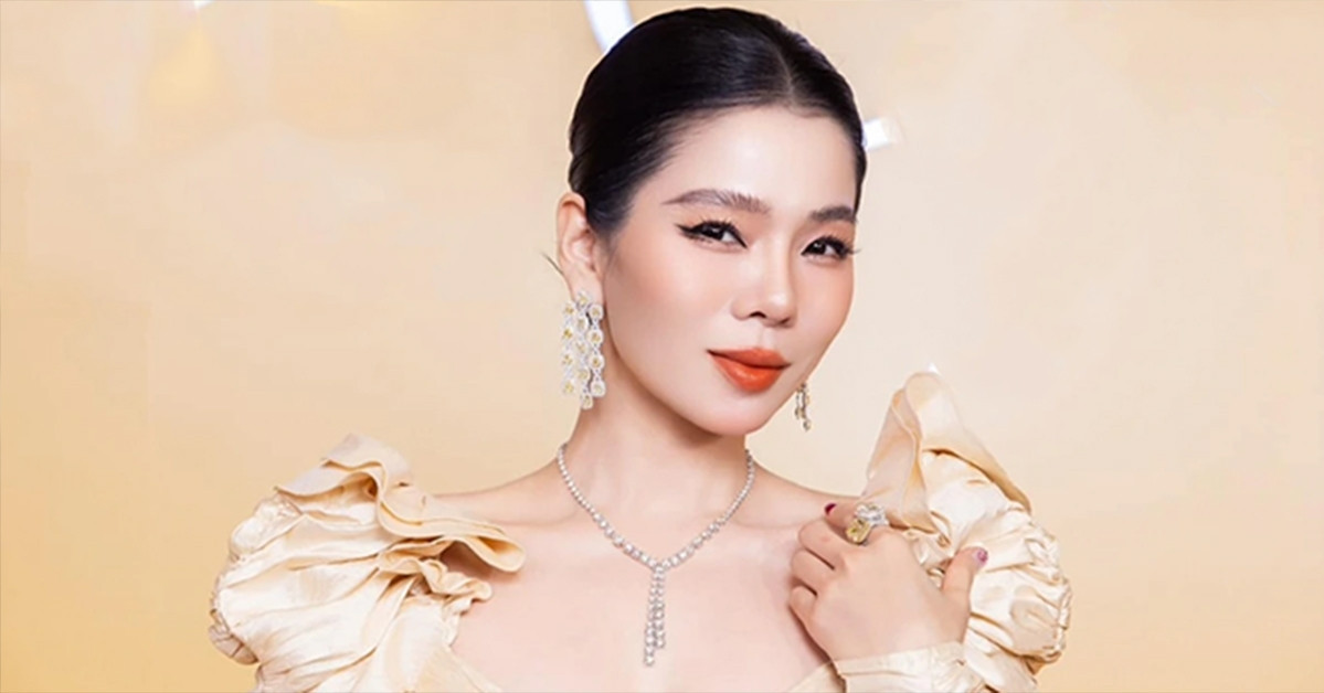 Singer’s angry reply to fan reignites debate on artist conduct