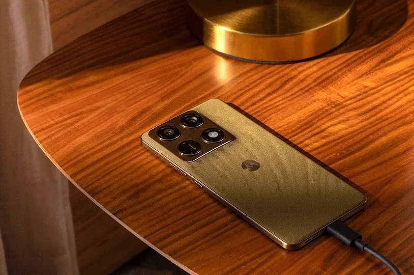 Motorola Signature 1.png