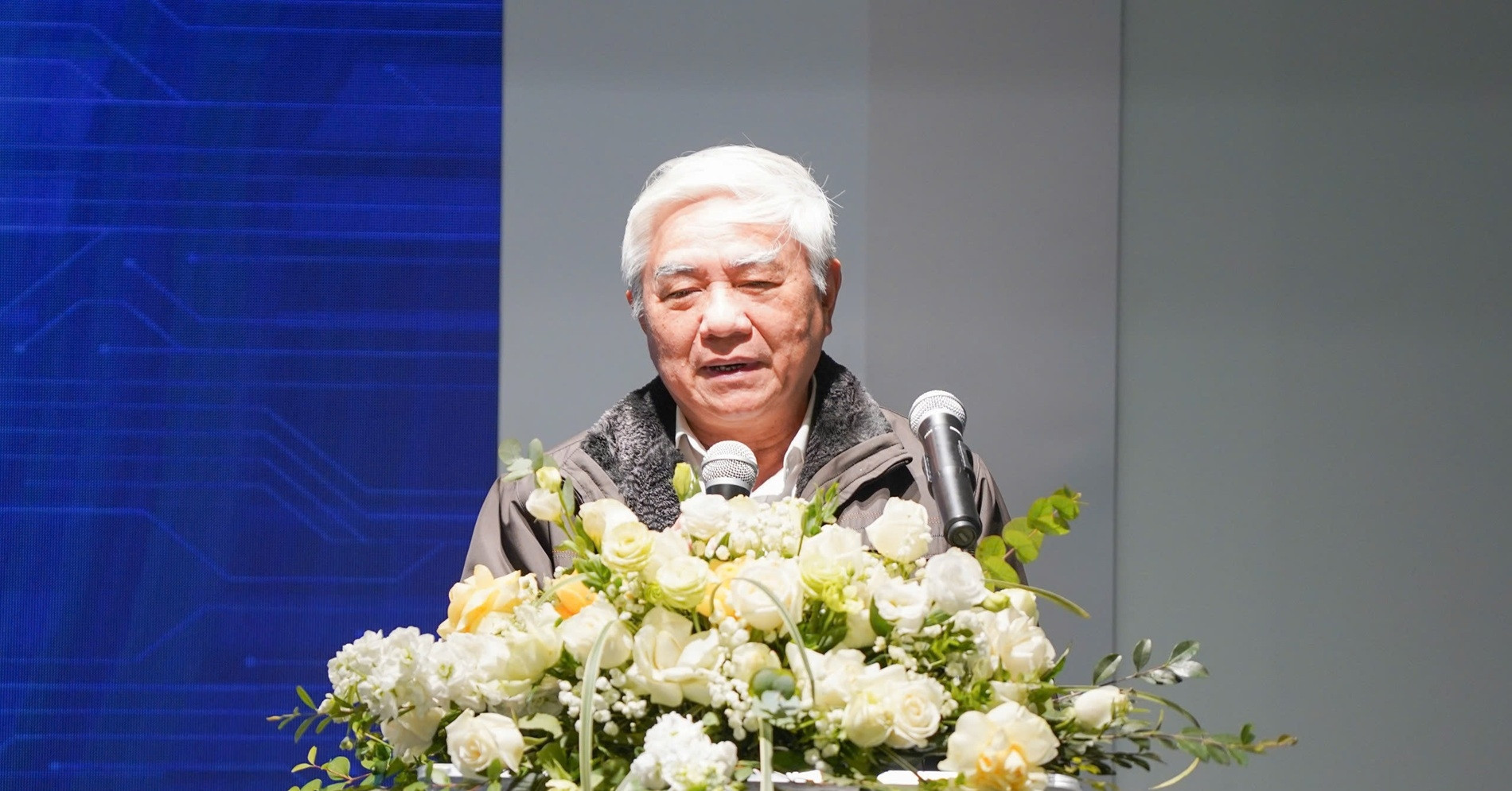 Teknologi Lokal Kunci Masa Depan Kecerdasan Buatan di Vietnam, Peringatan Pemimpin Automasi