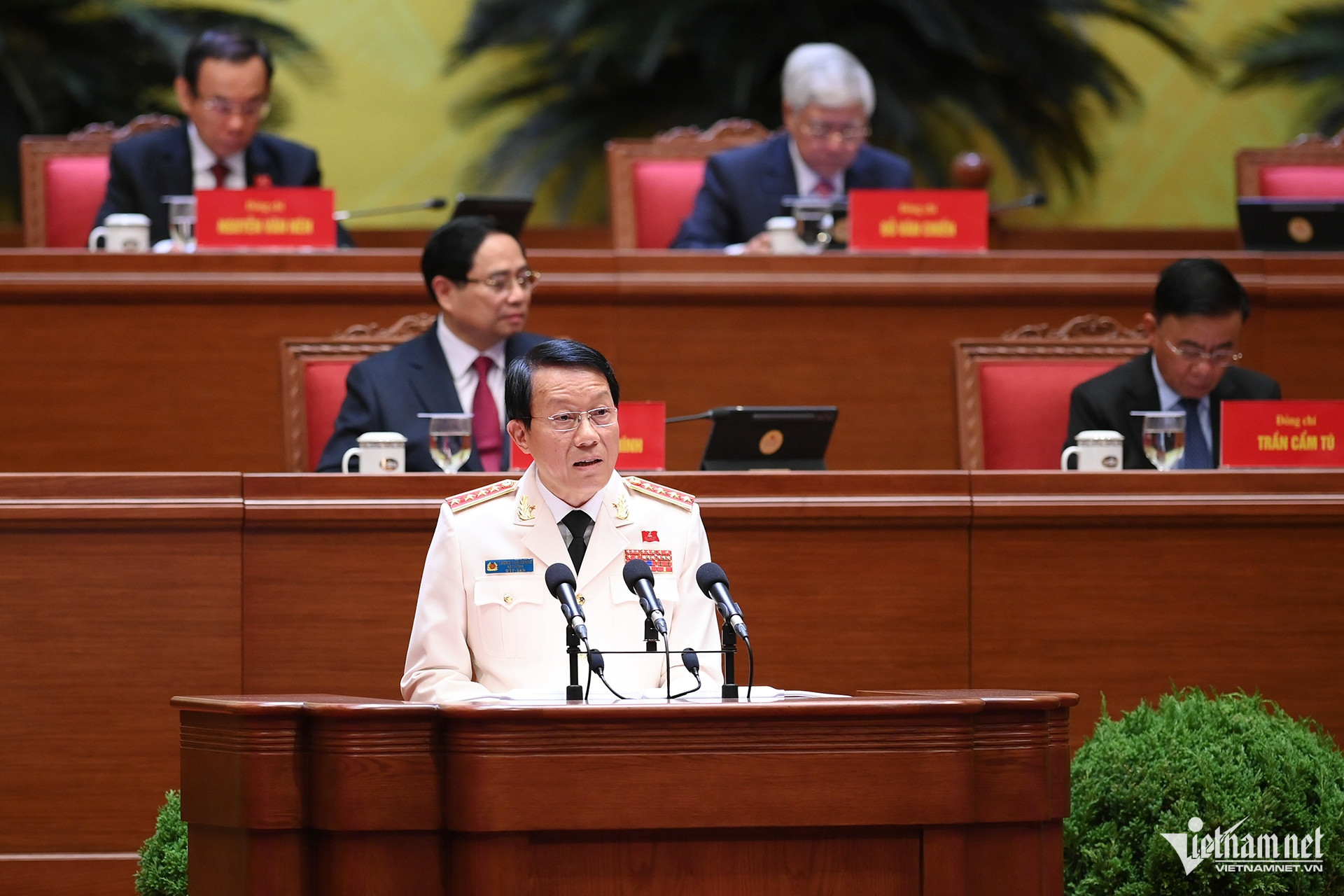 w luong tam quang 2433.jpg