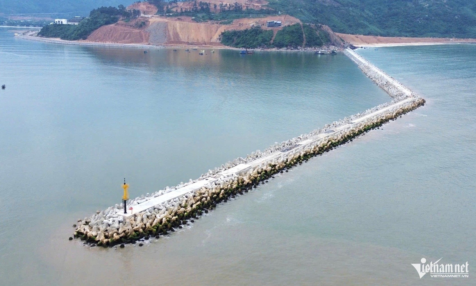 lien chieu seaport2.jpg