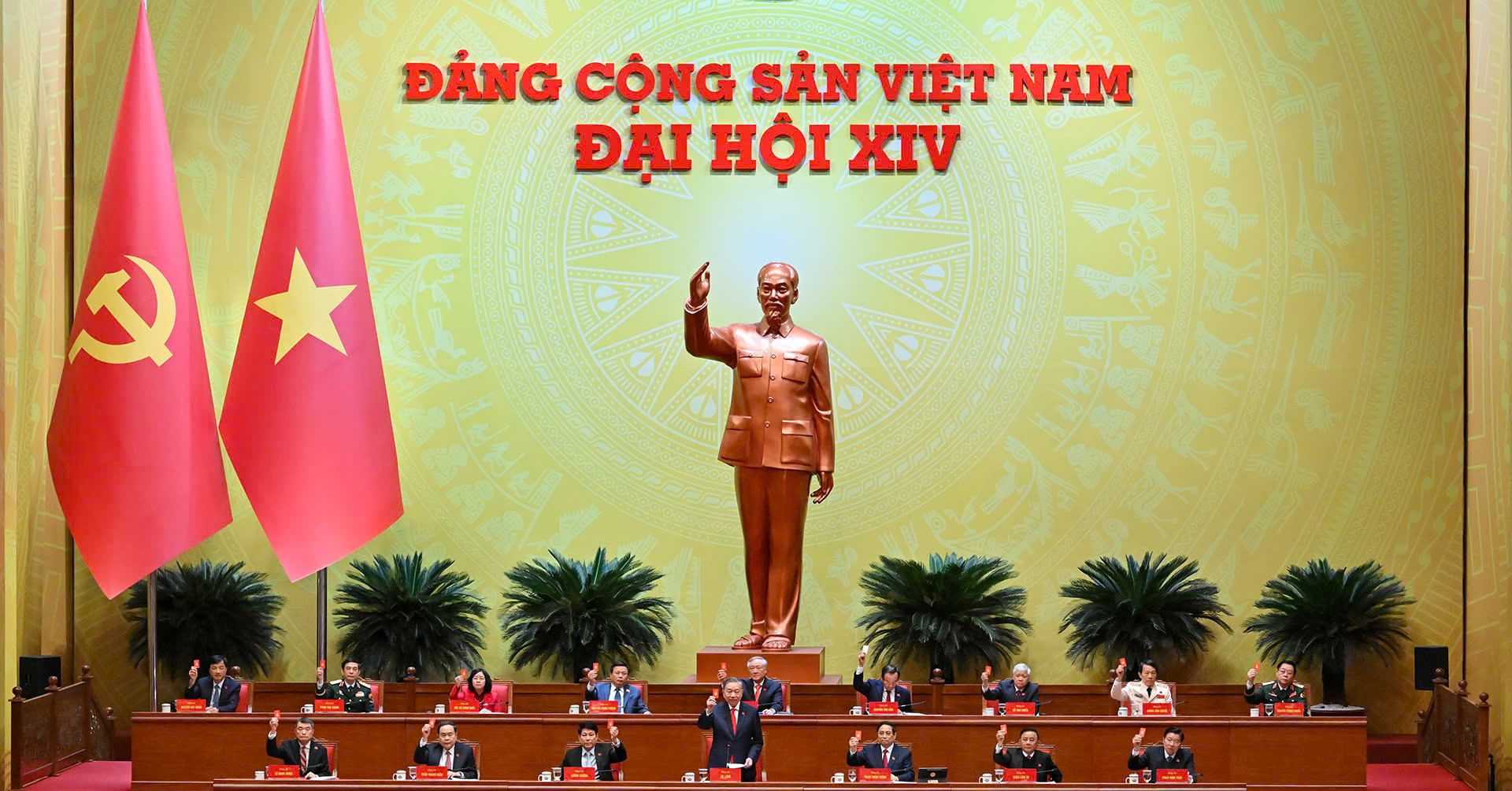 Vietnam’s 14th Party Congress to present new leadership this afternoon