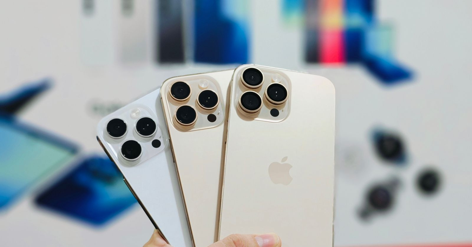 Year-start market shocks: iPhones cheap, Dien pomelos cheaper