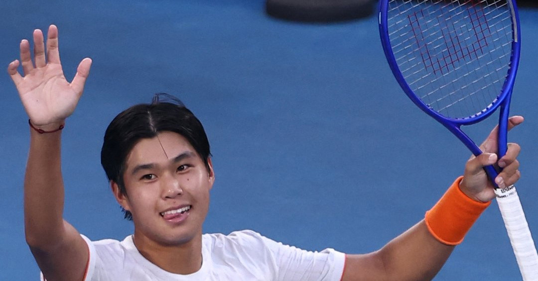 Learner Tien stuns Medvedev, makes historic Grand Slam quarterfinal