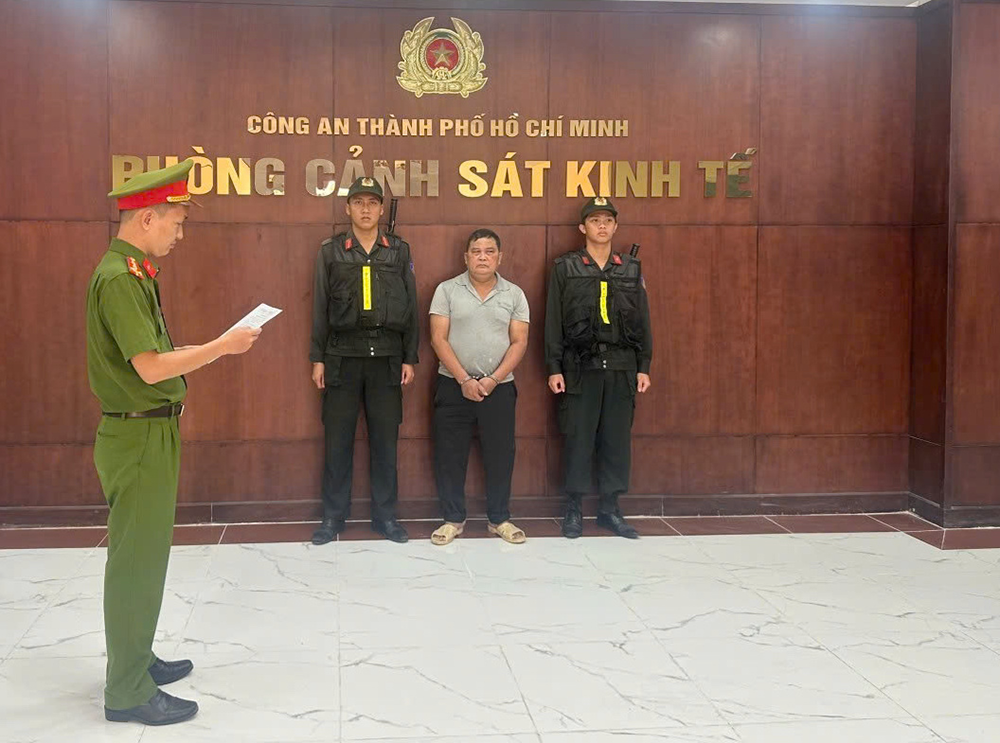 oc ngam hoa chat 1.png