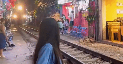 Viral video of tourist posing near Hanoi train tracks confirmed to be old