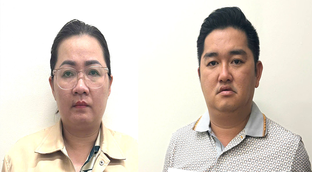 chay an Saly va Thanh.png