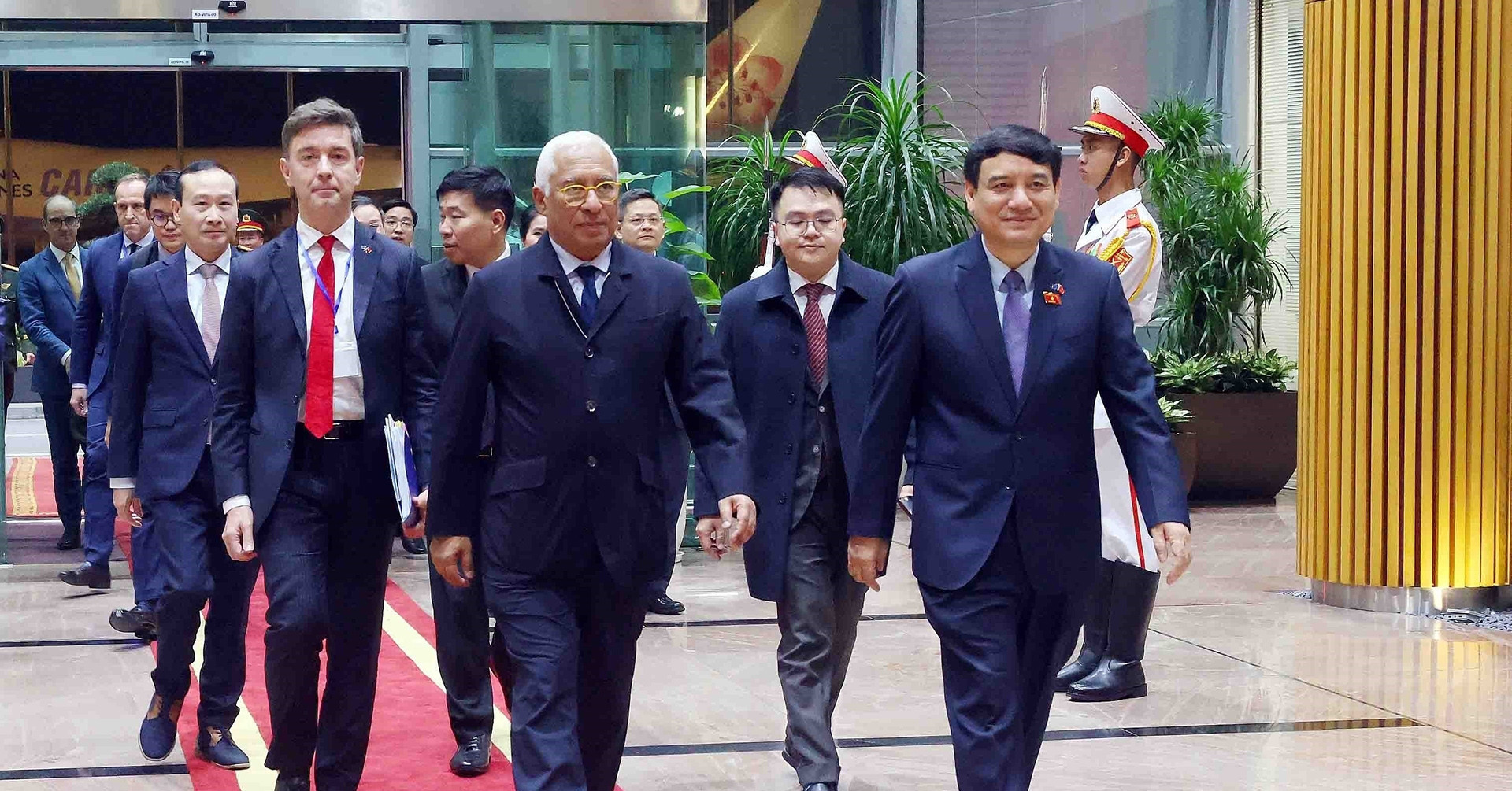 European Council president begins Vietnam visit