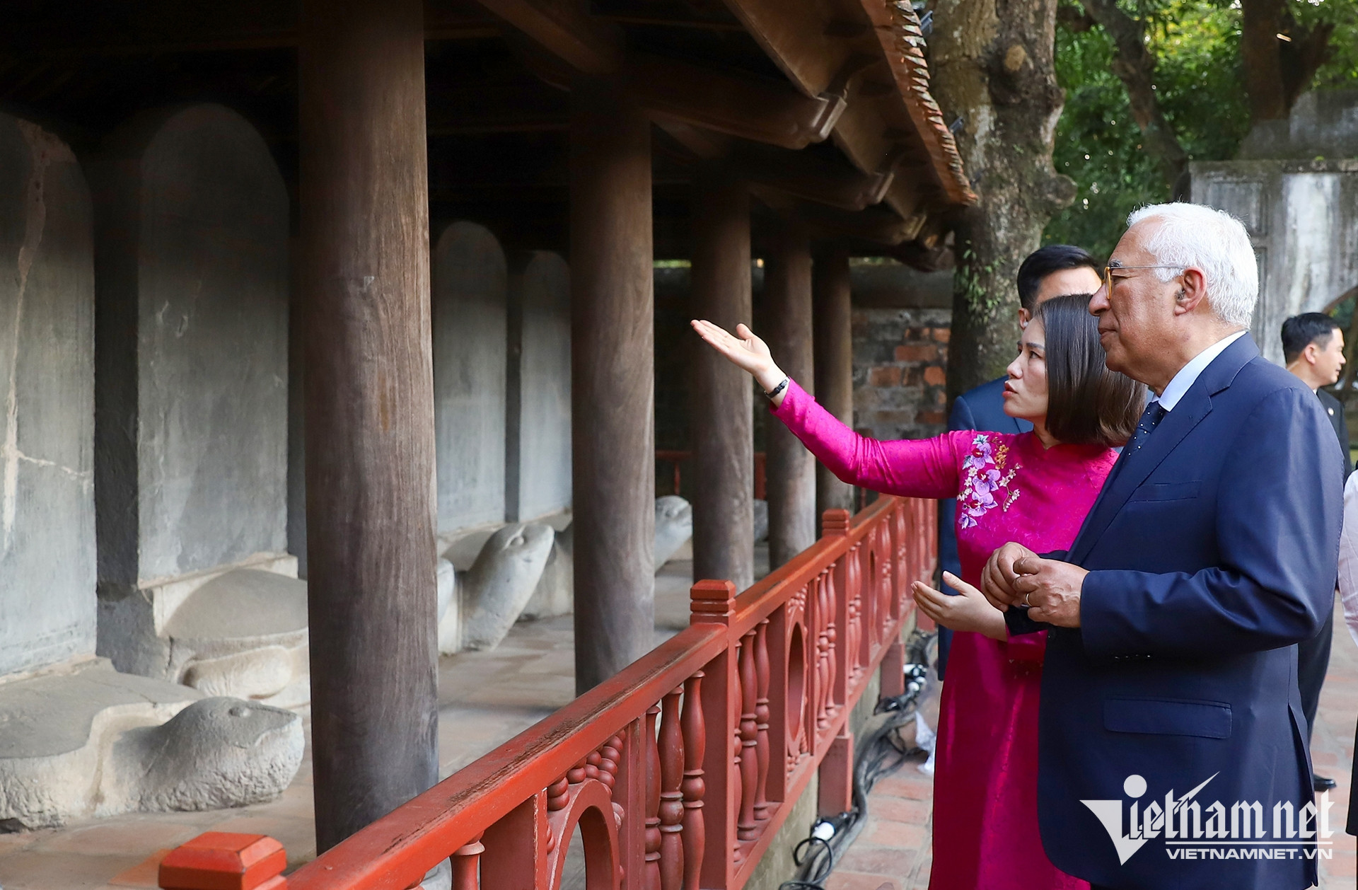 duong lam village10.jpg