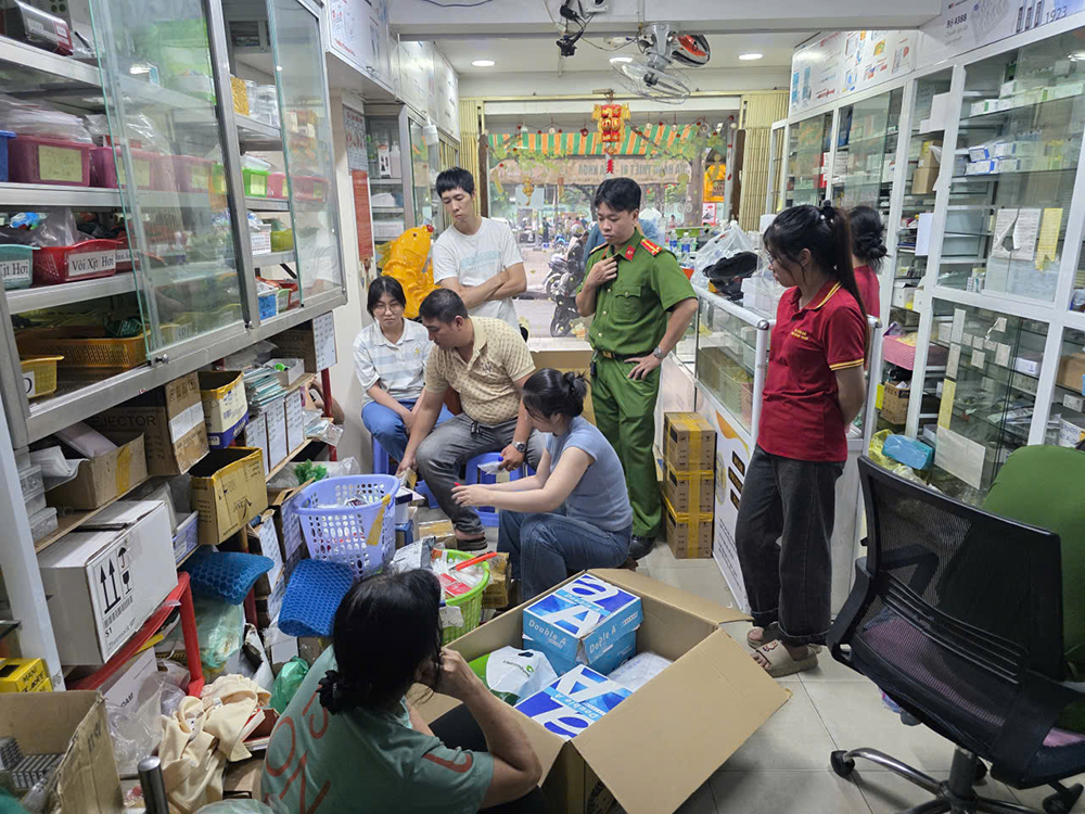 doc chat nha khoa 1.png