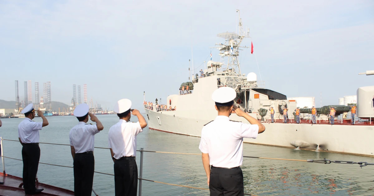 Vietnam People’s Navy ship departs for multilateral naval exercise in India