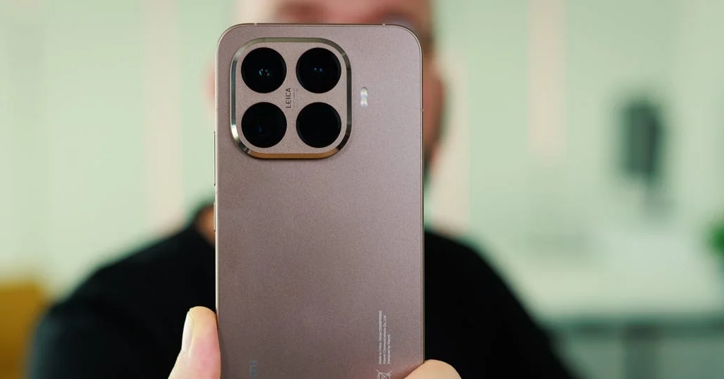 The AI dilemma: Why Samsung, Apple, and Google must act in 2026