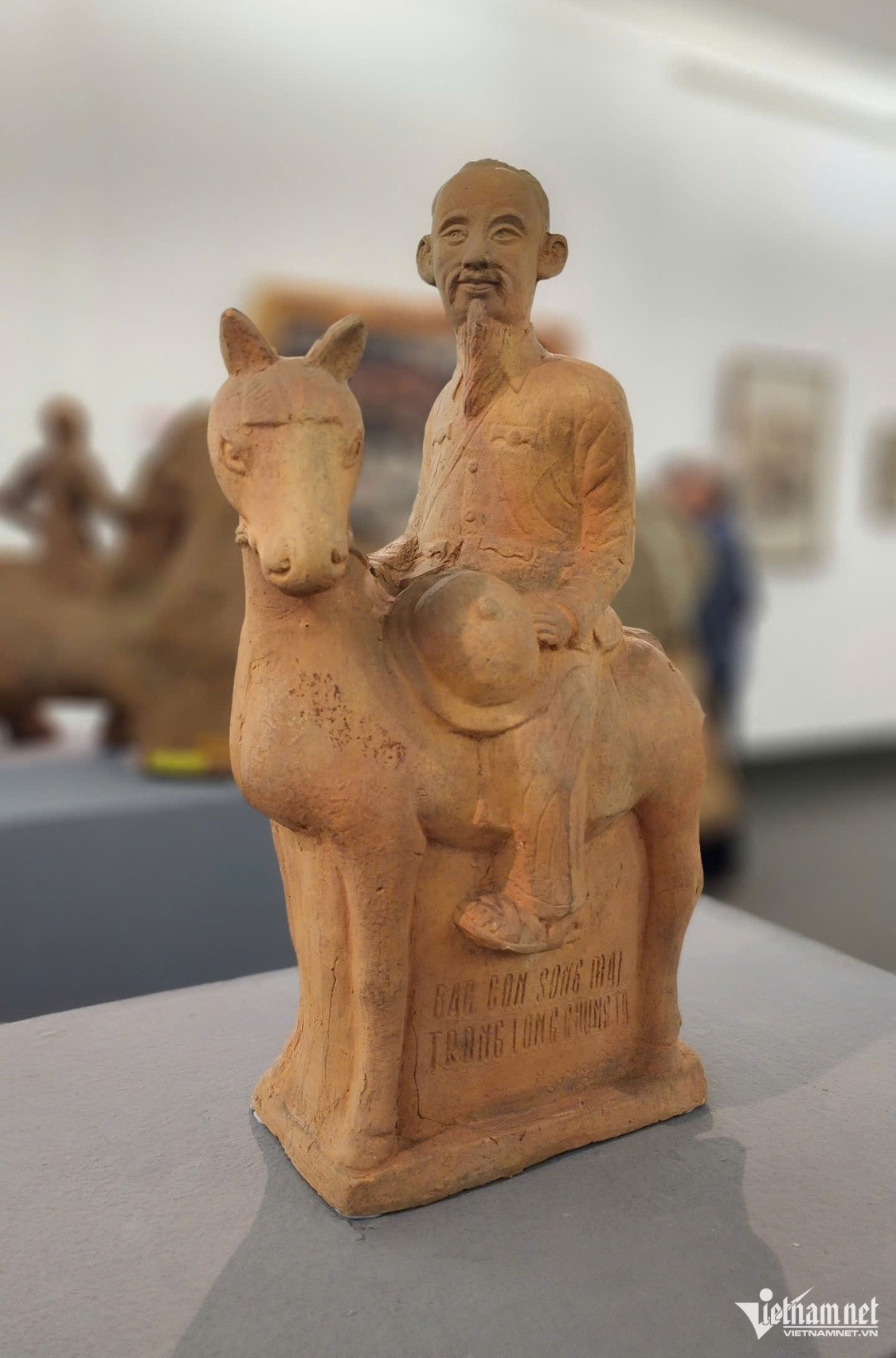 W-gen h z7483086684708_0ba275cb48b2cb8e917d6f4a86219f10.jpg