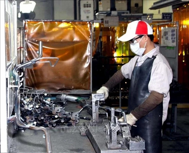 Vietnam’s industrial output surges to highest level since 2019