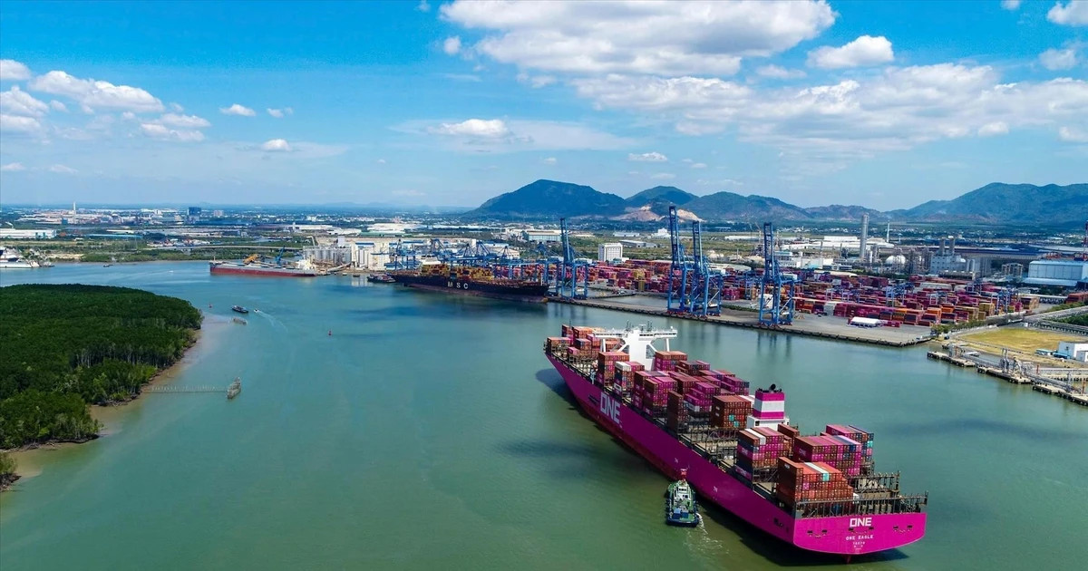 Vietnam’s trade in services surpasses 70 billion USD in 2025
