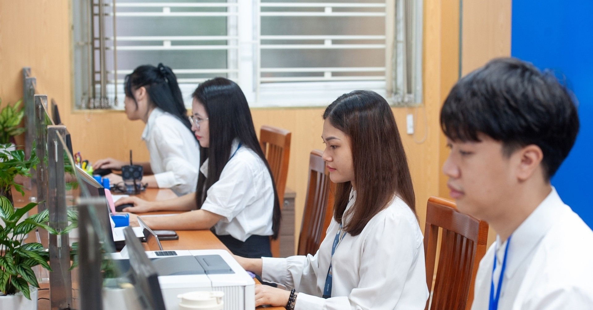 Vietnam to review salaries amid ongoing public sector downsizing