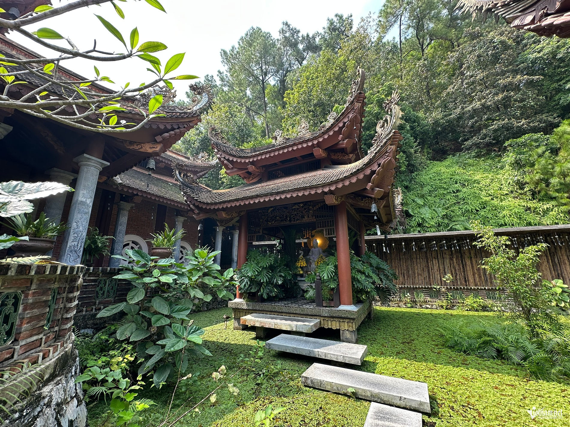 vn pagoda10.jpg