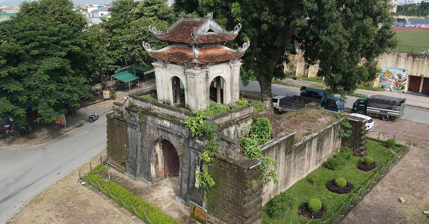Only three gates remain of Vietnam's 200-year-old Vinh Citadel