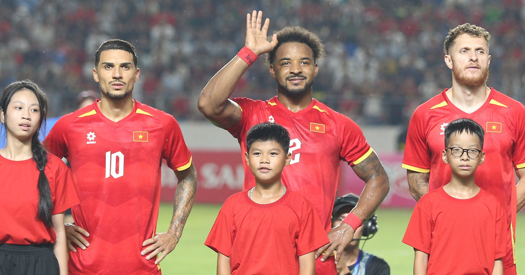 Vietnam risk losing three naturalized stars for 2027 Asian Cup