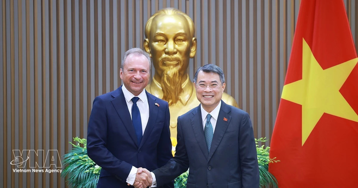 PM calls for stronger Vietnam–Luxembourg cooperation in green finance