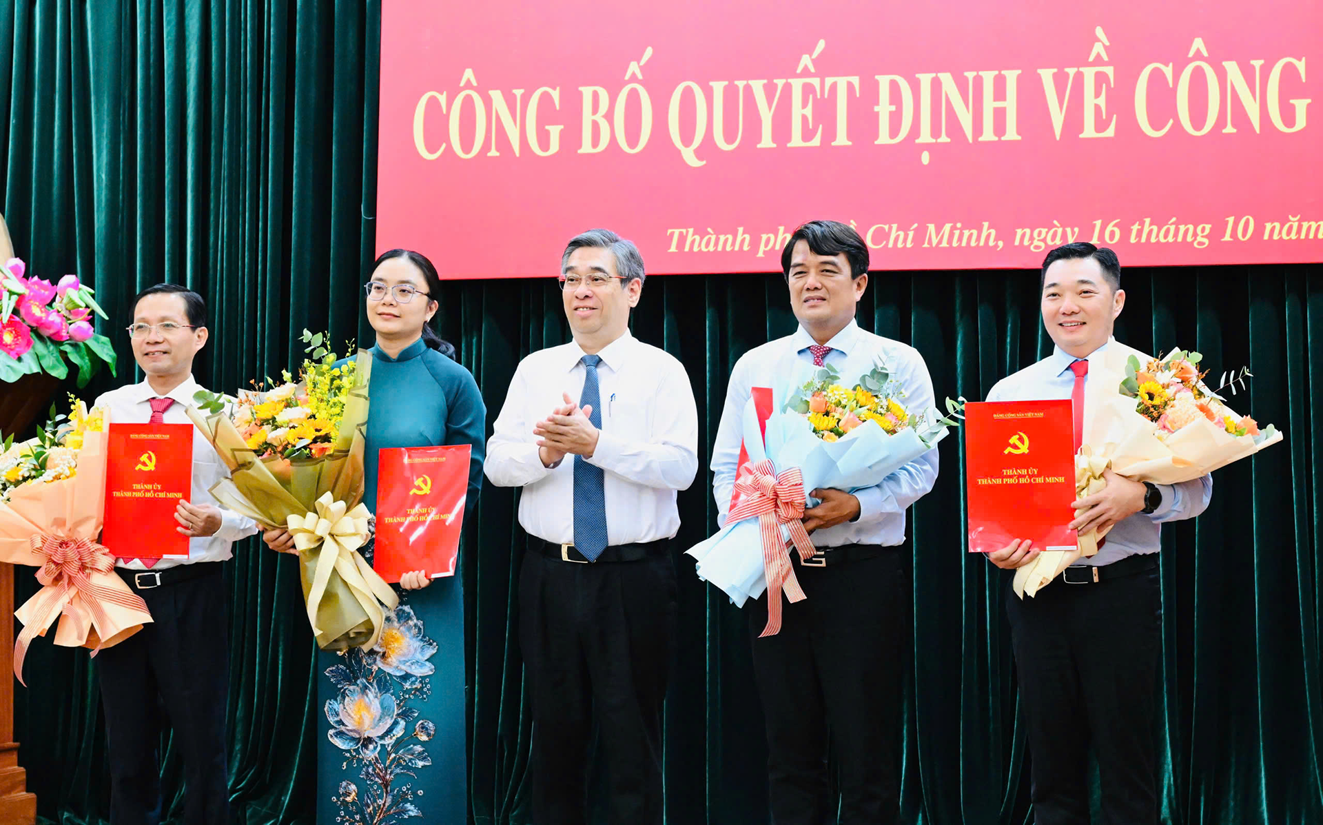 thanh uy tphcm 01 1348.png