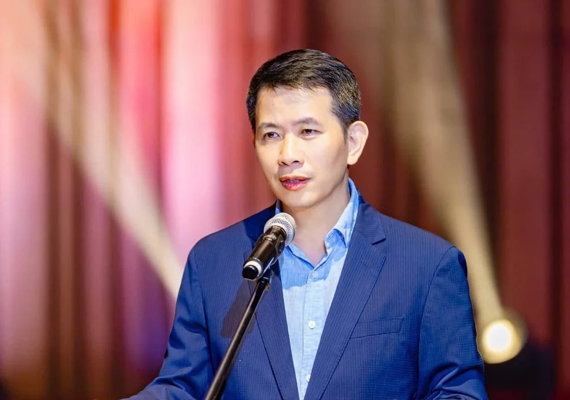 tuanlong 2221.jpg