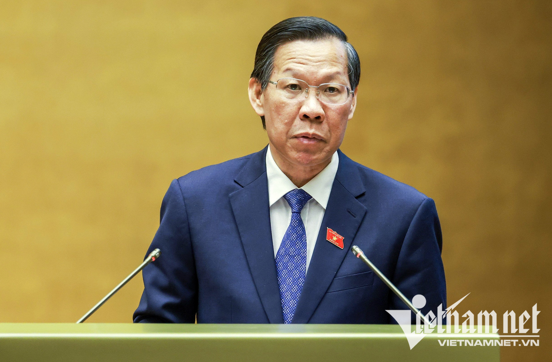 W-Phan Văn Mãi.jpg