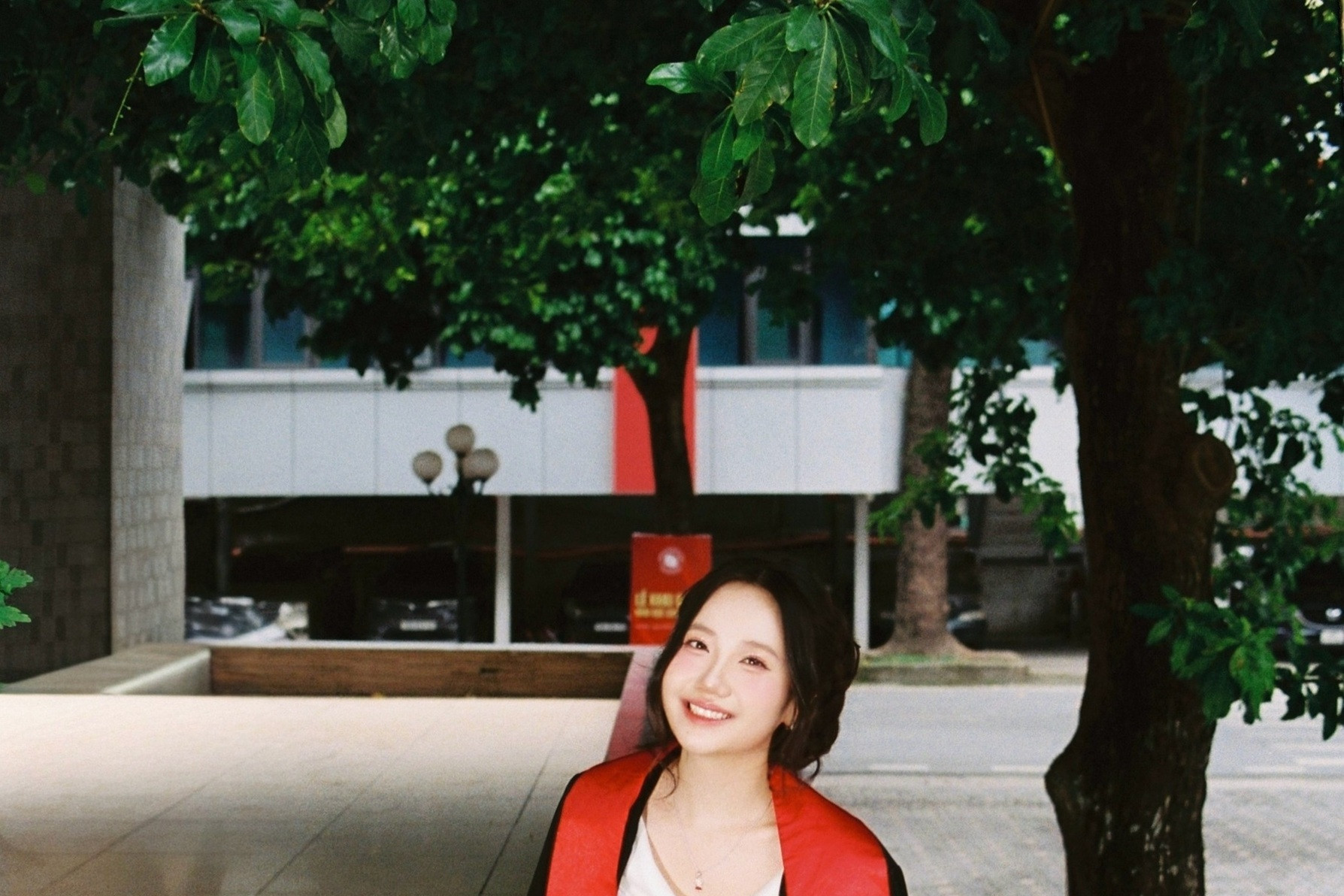 FTU student wins four Chinese-language contests, graduates with honors