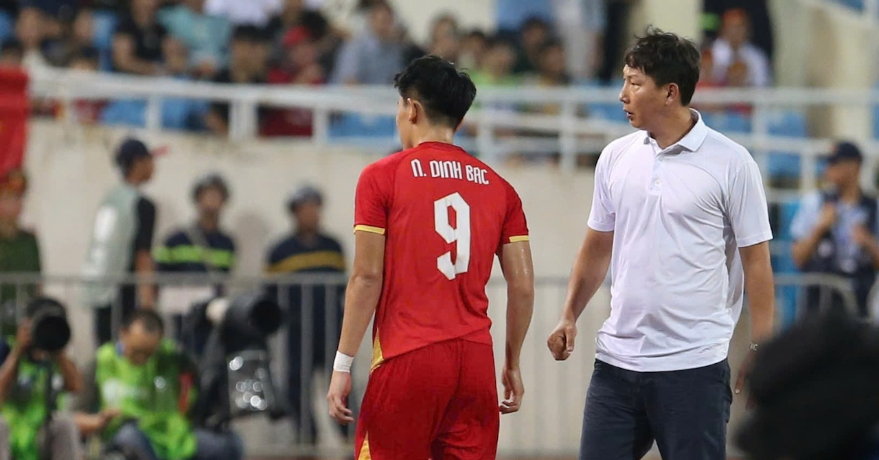 Vietnam squad: Why Kim Sang Sik may leave Dinh Bac out