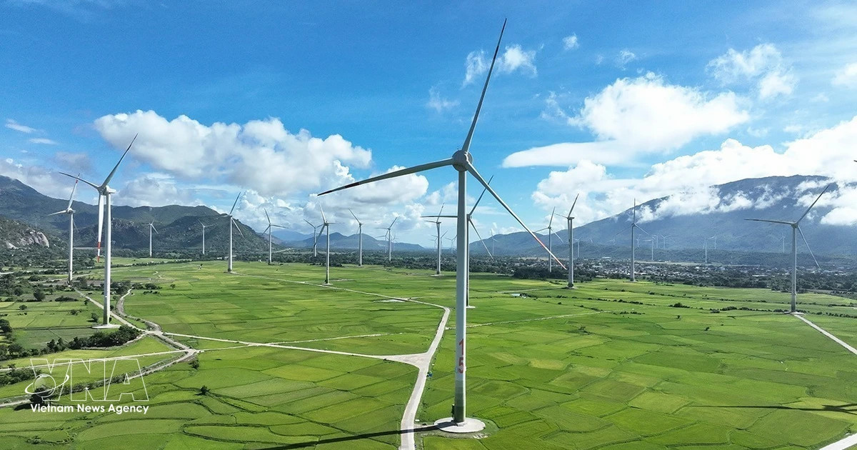 ABB committed to support Vietnam’s energy transition, digital transformation