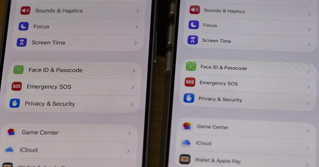 iPhone 18 Pro users report blue, pink tints and washed-out displays