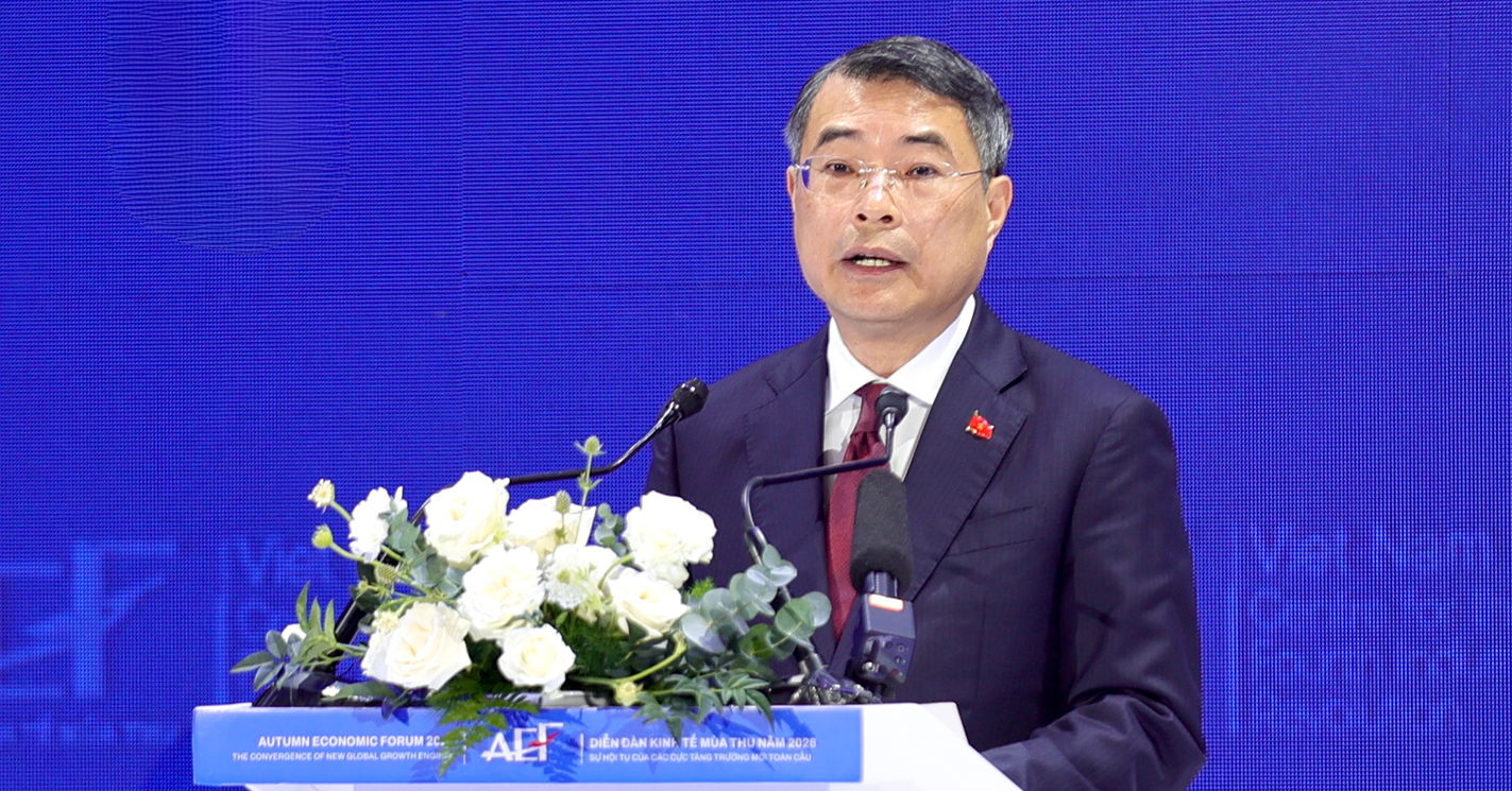 Vietnam aims to become a key player in global value chains, PM says