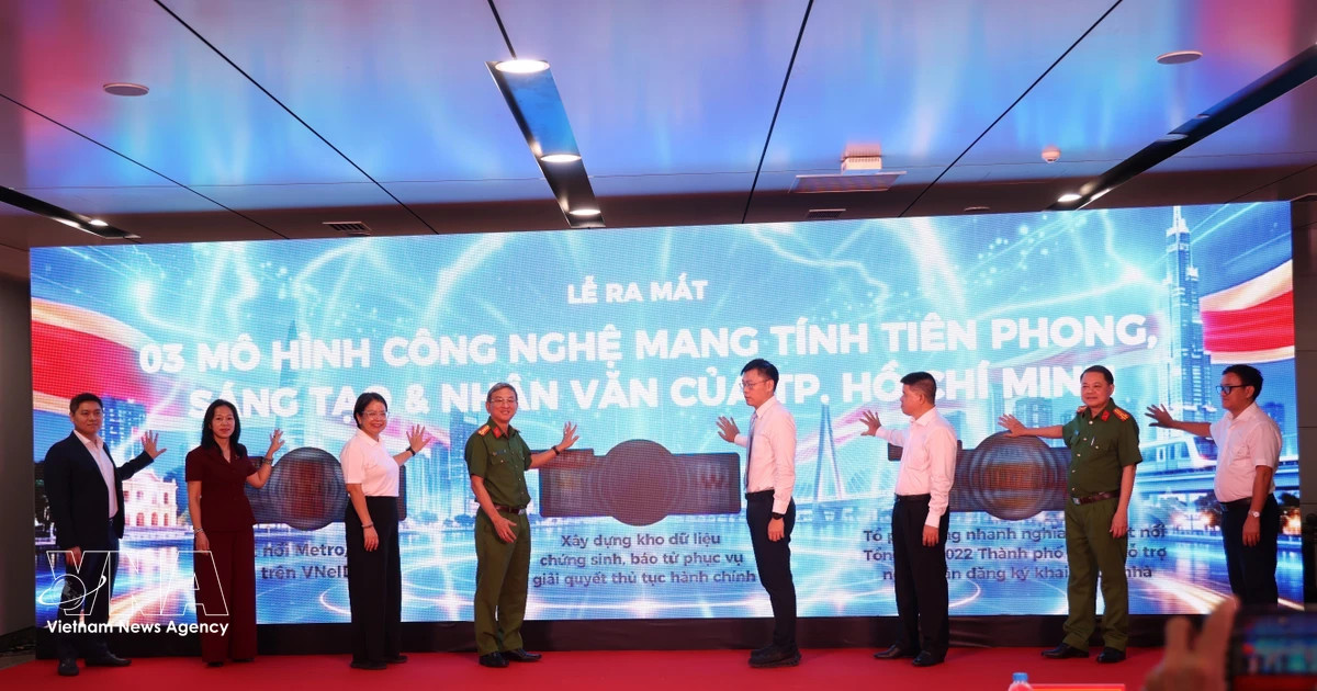 HCM City launches three digital transformation models to improve public services