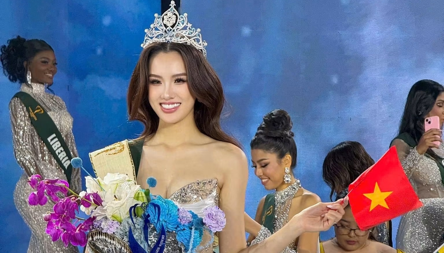 Trinh My Anh loses Miss Earth Water title after Miss Universe Vietnam win