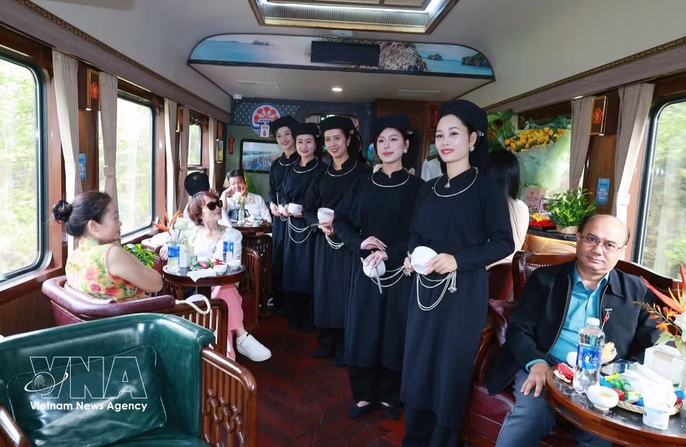 vnanet_potal-khai-truong-chuyen-tau-di-san-ha-noi-thai-nguyen-9121669.jpg