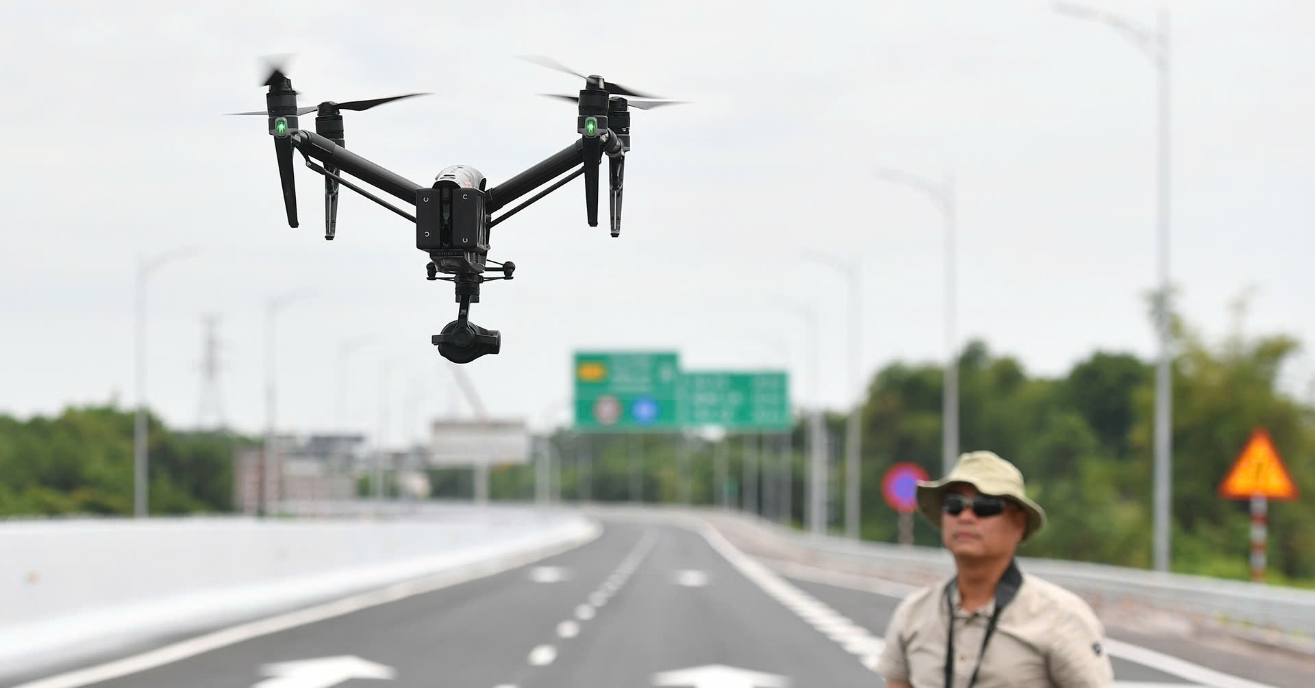 Vietnam targets over 30-40% localization of key UAVs by 2030