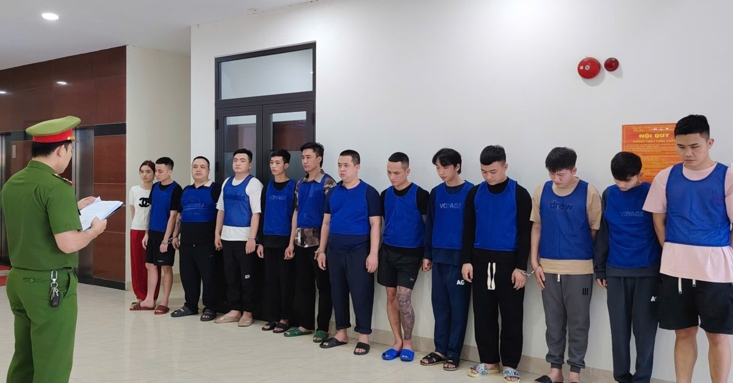 Cross-border scam busted, 13 arrested returning from Cambodia